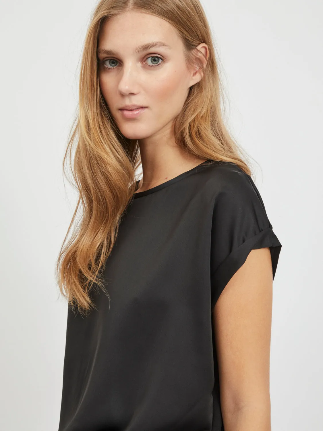 VIELLETTE T-shirts & Tops - Black